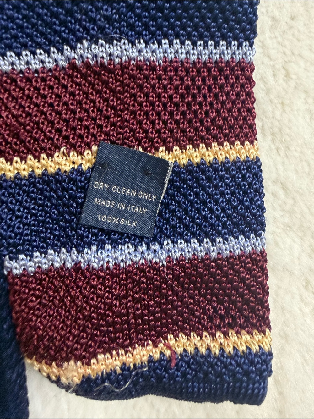 Charles Tyrwhitt Navy, Burgundy & Yellow silk Knit Stripe Tie - Picture 3 of 3